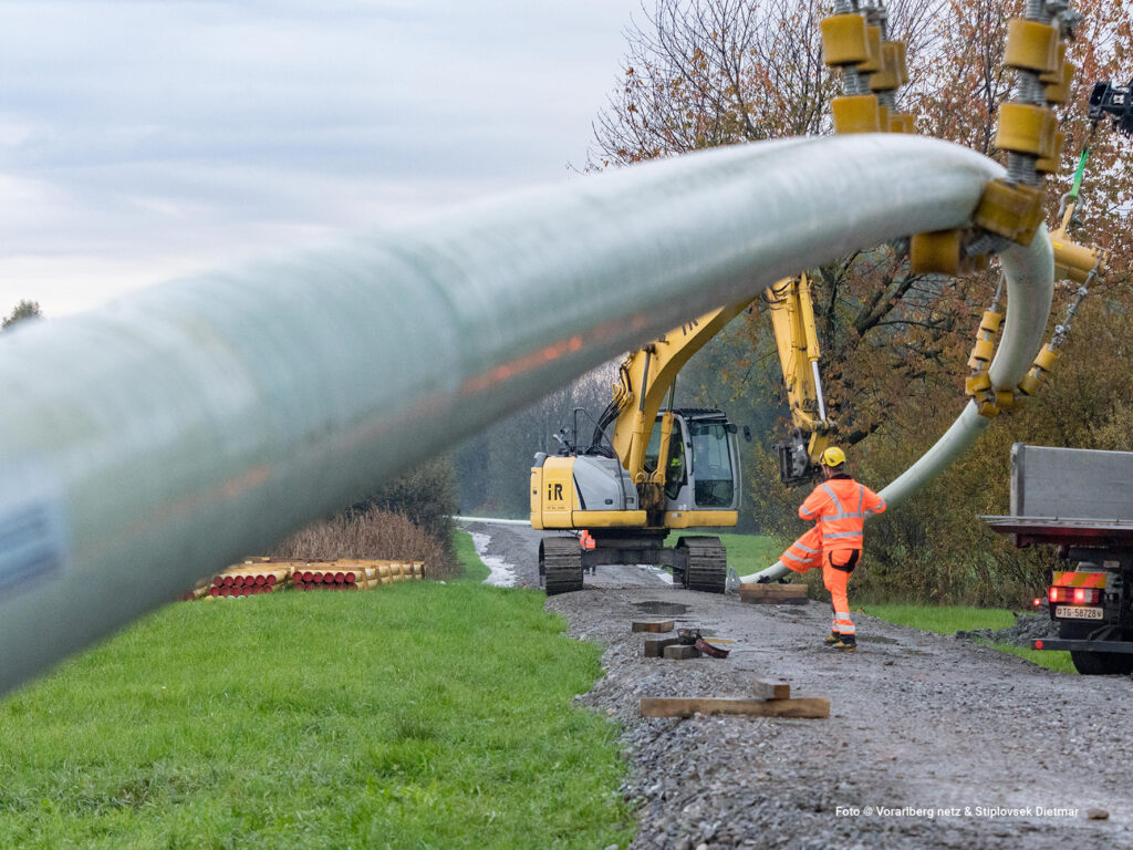 HDD Installation of pau wrap coated pipeline Foto © Vorarlberg netz Stiplovsek Dietmar